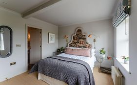 The 3 Acres Inn & Restaurant